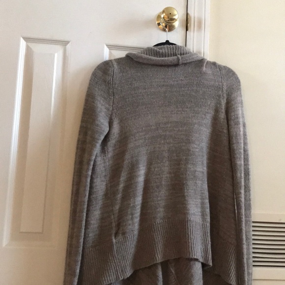 Abercrombie & Fitch Sweater - Picture 5 of 5